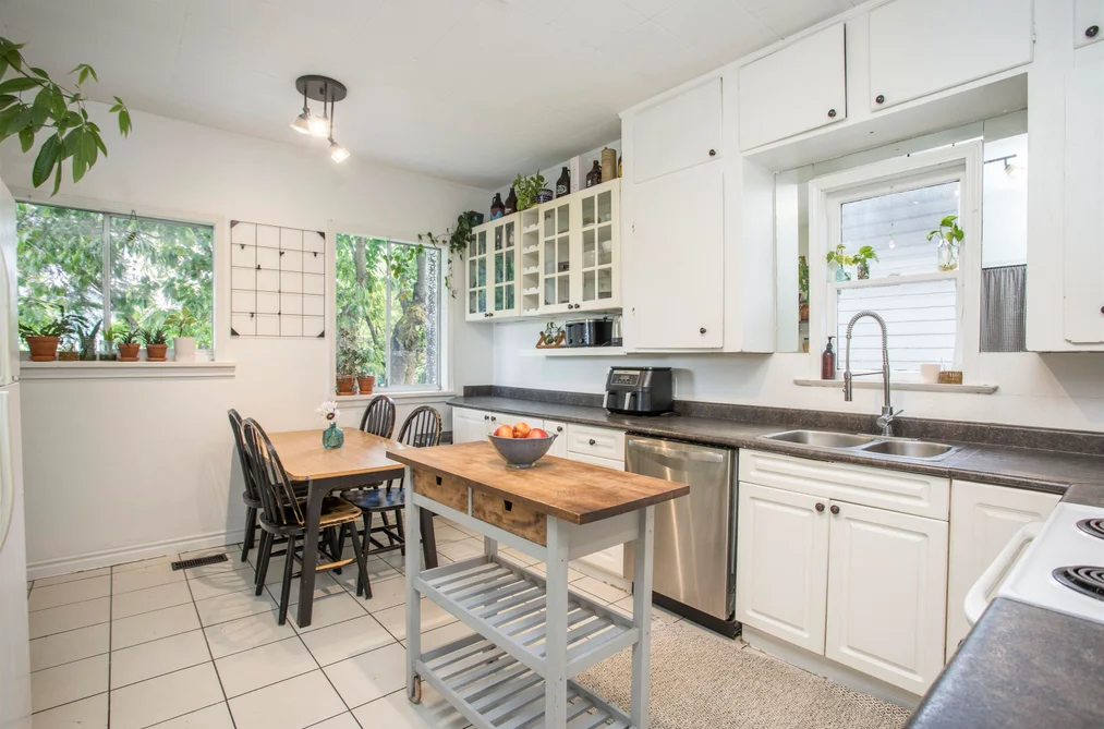 1976 WARWICK AVENUE, Port Coquitlam BC V3C 1L6, Port Coquitlam BC — Residential for Sale - Photo 7