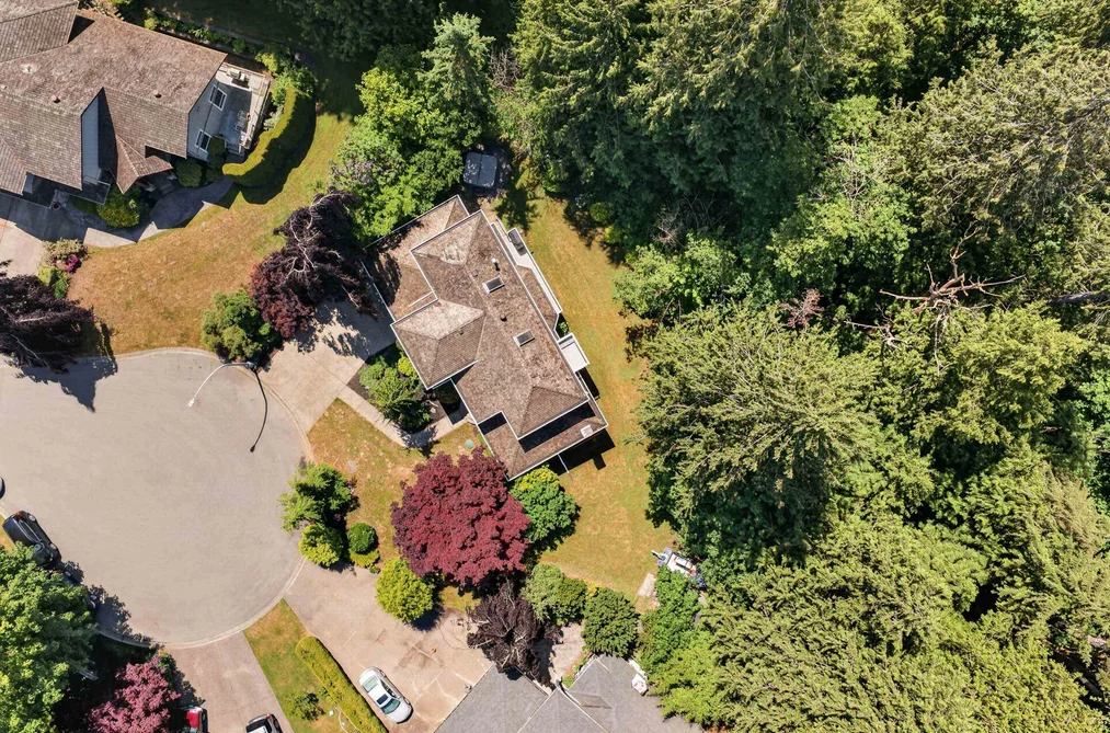 19766 43 AVENUE, Langley BC V3A 8G1, Langley BC — Residential for Sale — Photo 2 of 40