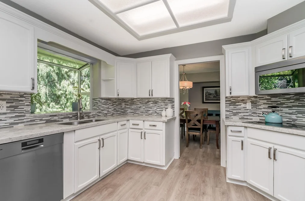 19766 43 AVENUE, Langley BC V3A 8G1, Langley BC — Residential for Sale — Photo 4 of 40