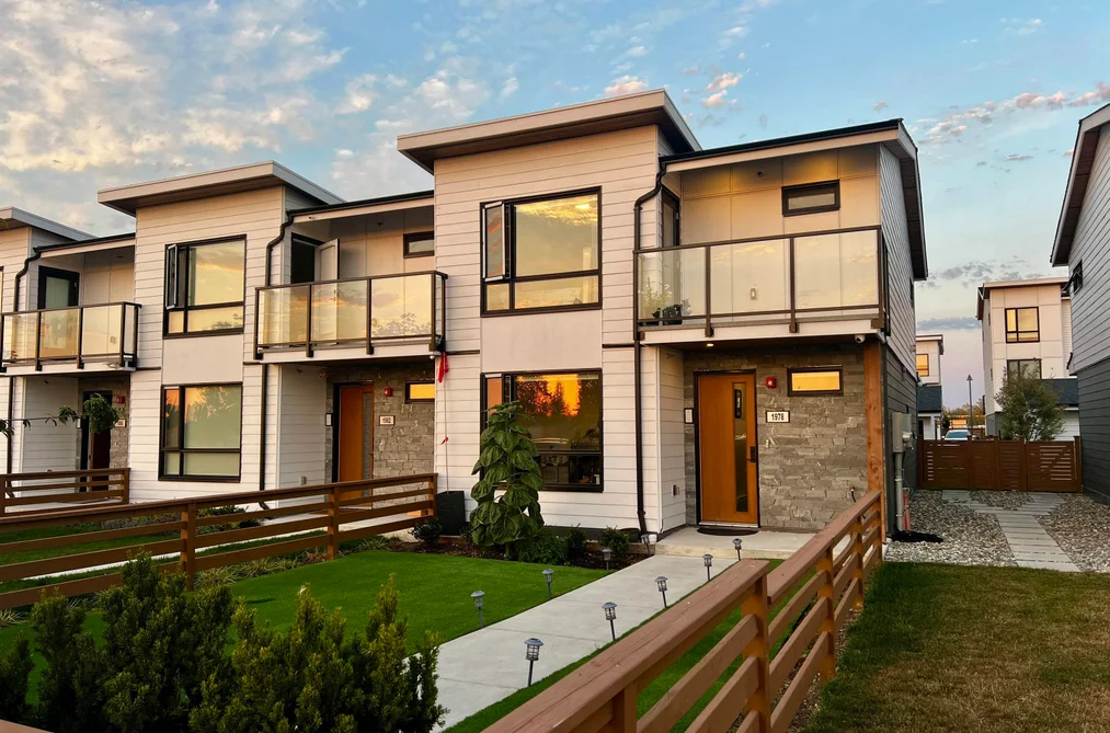 Row House (Non-Strata) for sale at 1978 Osprey Drive Tsawwassen British Columbia - MLS: R3121158