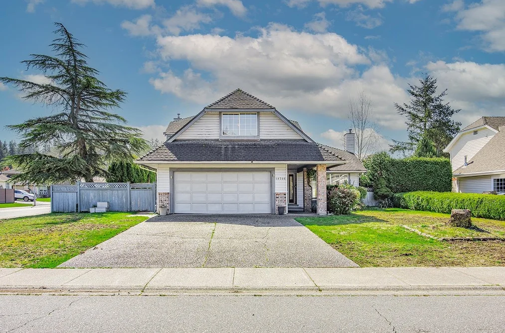 House for sale at 19798 34a Avenue Langley British Columbia - MLS: R3109812
