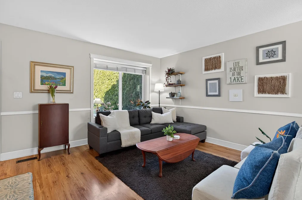 19804 68 AVENUE, Langley BC V2Y 1H6, Langley BC — Residential for Sale - Photo 2