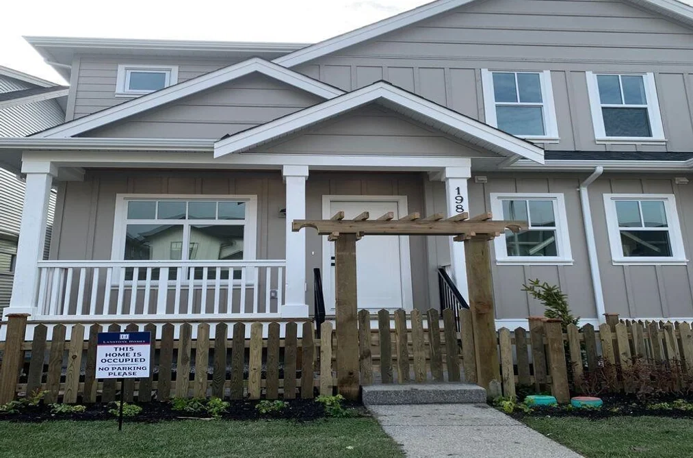 19808 75A AVENUE, Langley BC V2Y 5K3, Langley BC — Residential for Sale - Photo 2