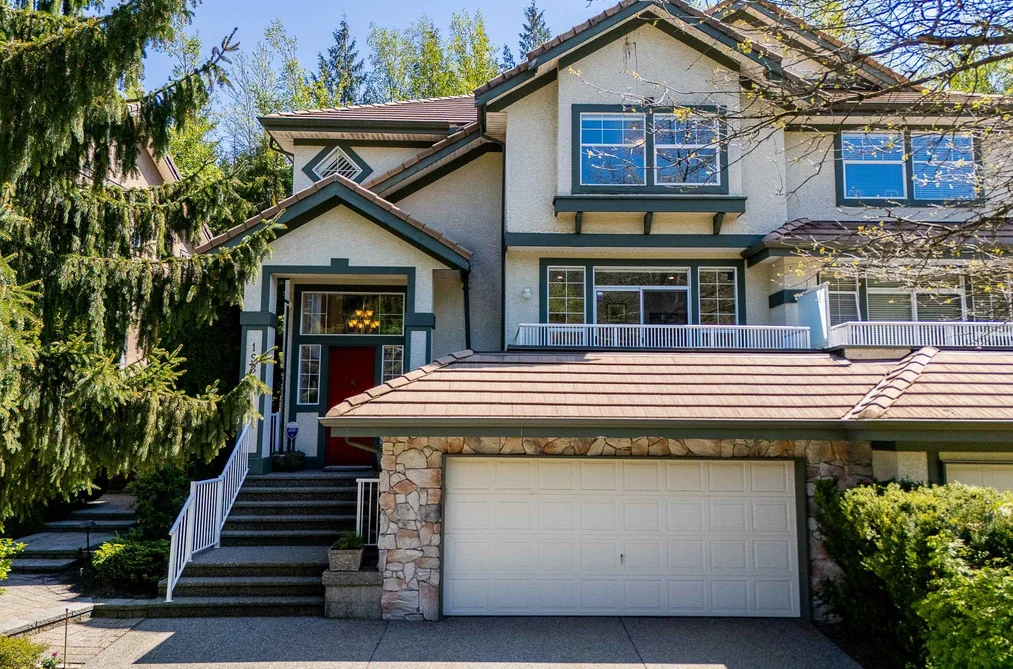 1987 PARKWAY BOULEVARD, Coquitlam BC V3E 3J8, Coquitlam BC — Residential for Sale - Photo 2