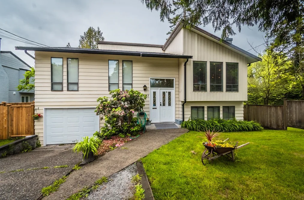 House for sale at 19881 48 Avenue Langley British Columbia - MLS: R3129051