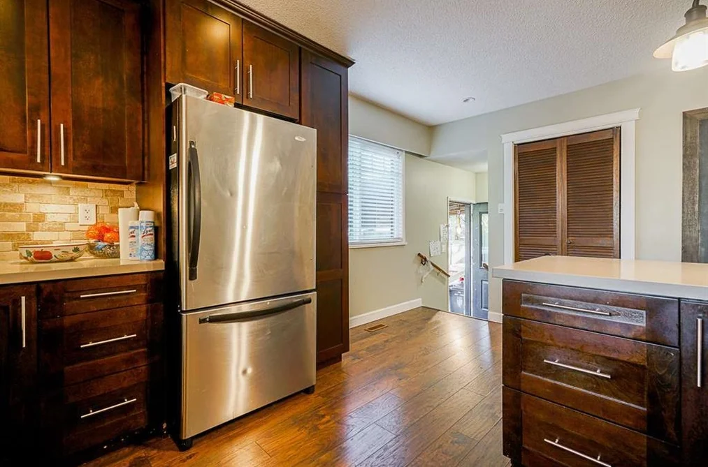 19886 37 AVENUE, Langley BC V3A 2S5, Langley BC — Residential Income for Sale - Photo 6