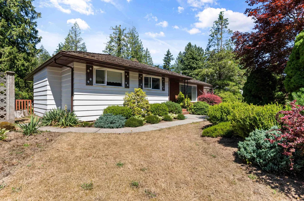 House for sale at 19899 Silverhope Road Hope British Columbia - MLS: R3148735