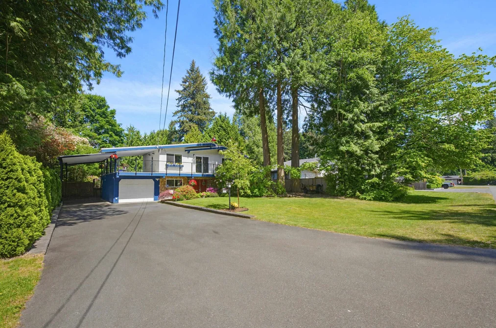19905 43A AVENUE, Langley BC V3A 3C3, Langley BC — Residential for Sale - Photo 2