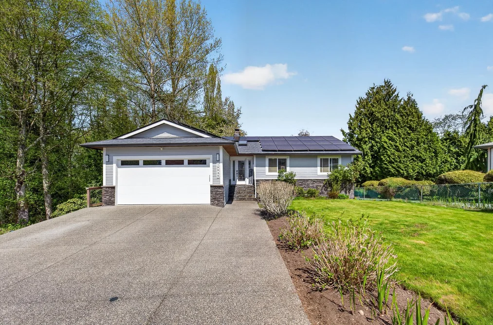 House for sale at 19939 51 Avenue Langley British Columbia - MLS: R3113548