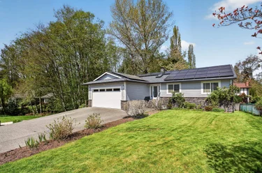 19939 51 Ave, Langley, BC - MLS: R3149967