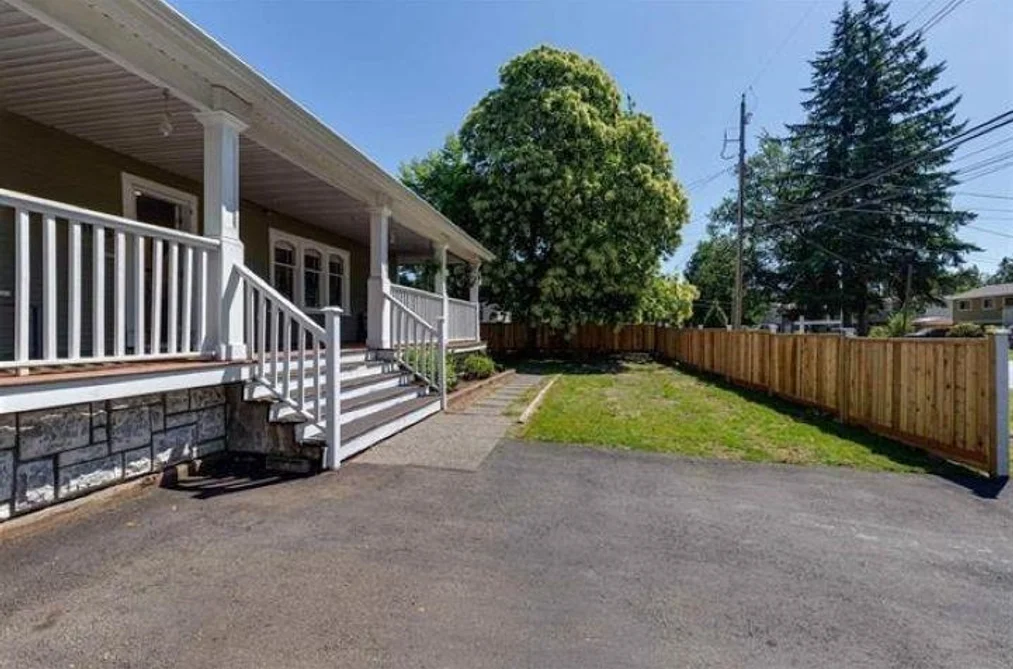 19943 49 AVENUE, Langley BC V3A 3R5, Langley BC — Residential for Sale - Photo 2