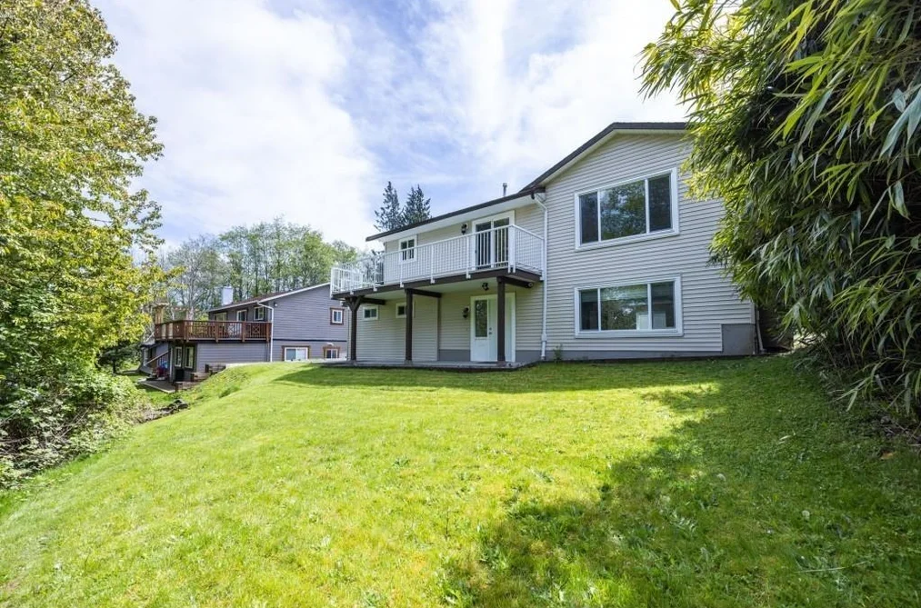19971 50A AVENUE, Langley BC V3A 6S1, Langley BC — Residential for Sale - Photo 2