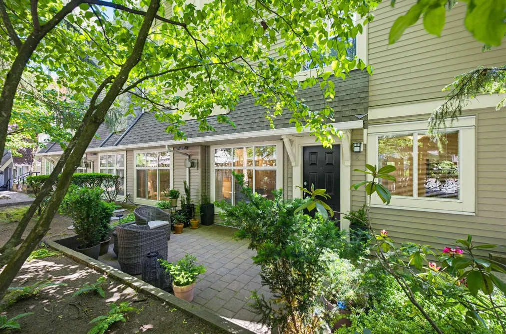2 1071 LYNN VALLEY ROAD, North Vancouver BC V7J 1Z6, North Vancouver BC — Residential for Sale - Photo 2