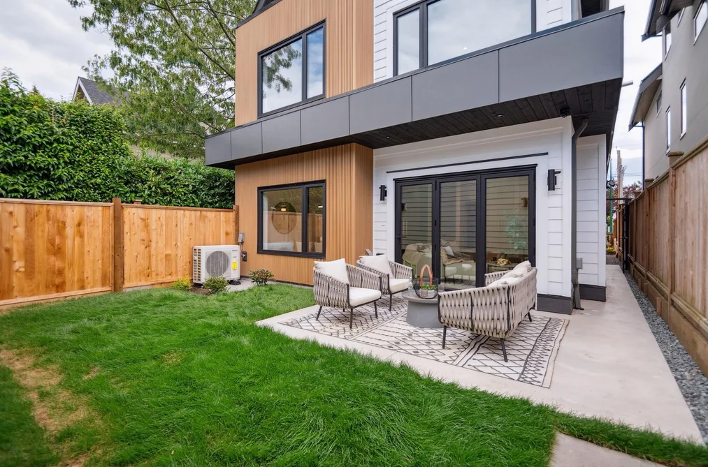 #2-1079 E 14th Avenue, Vancouver, BC - Half Duplex for Sale - Photo 32 of 36 #2-1079 E 14th Avenue, Vancouver, BC - Half Duplex for Sale - Photo 32 of 36