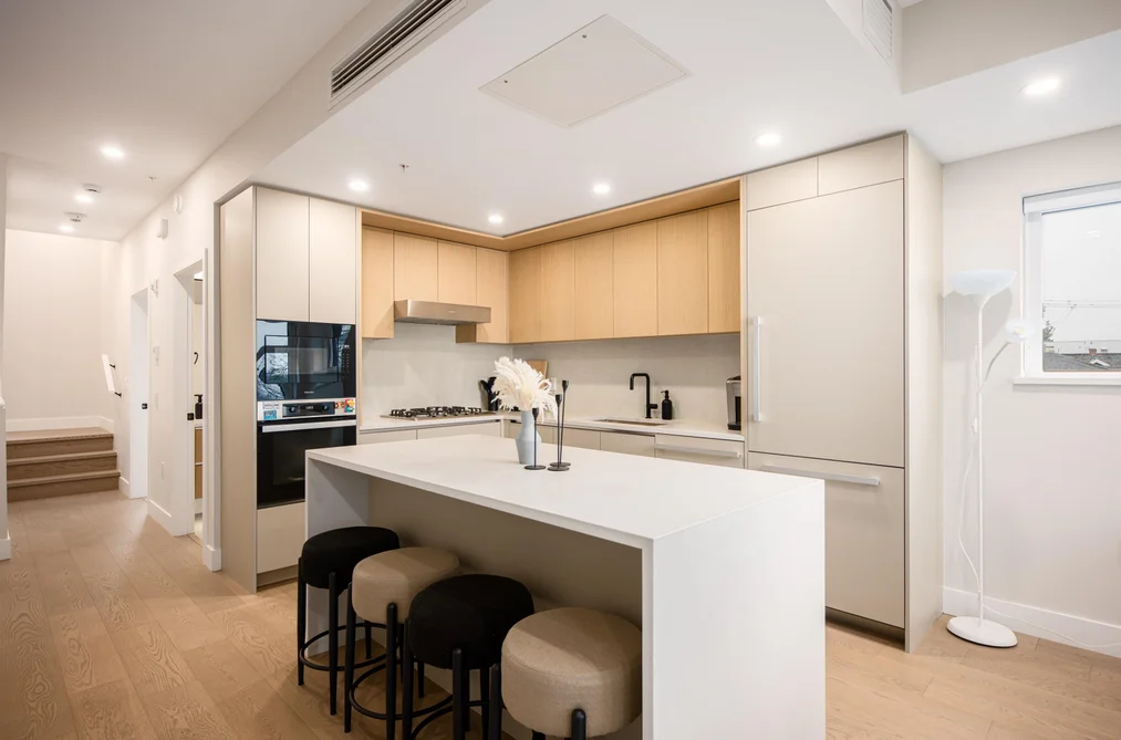 2 128 W WOODSTOCK AVENUE, Vancouver BC V5Y 2S2, Vancouver BC — Residential for Sale - Photo 4