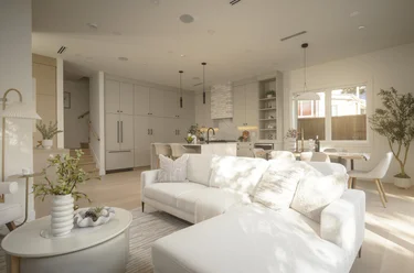 1376 E 11th Ave Unit 2, Vancouver, BC - MLS: R3175654