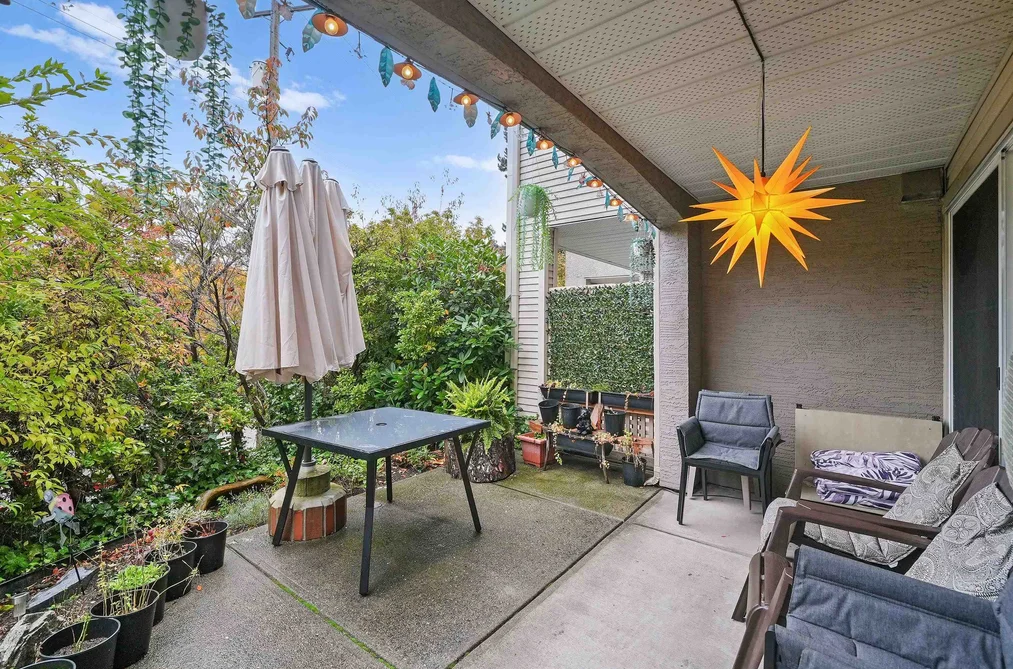 2 1383 BRUNETTE AVENUE, Coquitlam BC V3K 1G6, Coquitlam BC — Residential for Sale — Photo 3 of 21