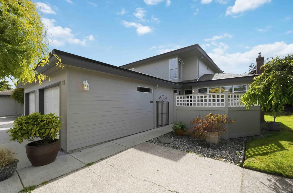 2 14227 18A AVENUE, Surrey BC V4A 7N8, Surrey BC — Residential for Sale - Photo 2