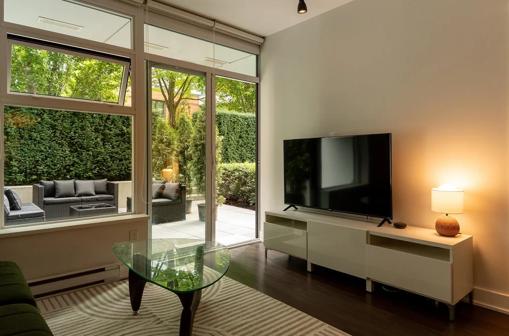 Condo for sale at 2 1777 W 7th Avenue Vancouver British Columbia - MLS: R3165778
