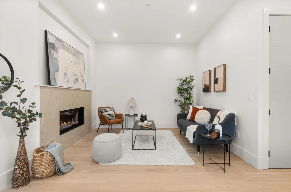 Half Duplex for sale at 2 1822 E 14th Avenue Vancouver British Columbia - MLS: R3109412