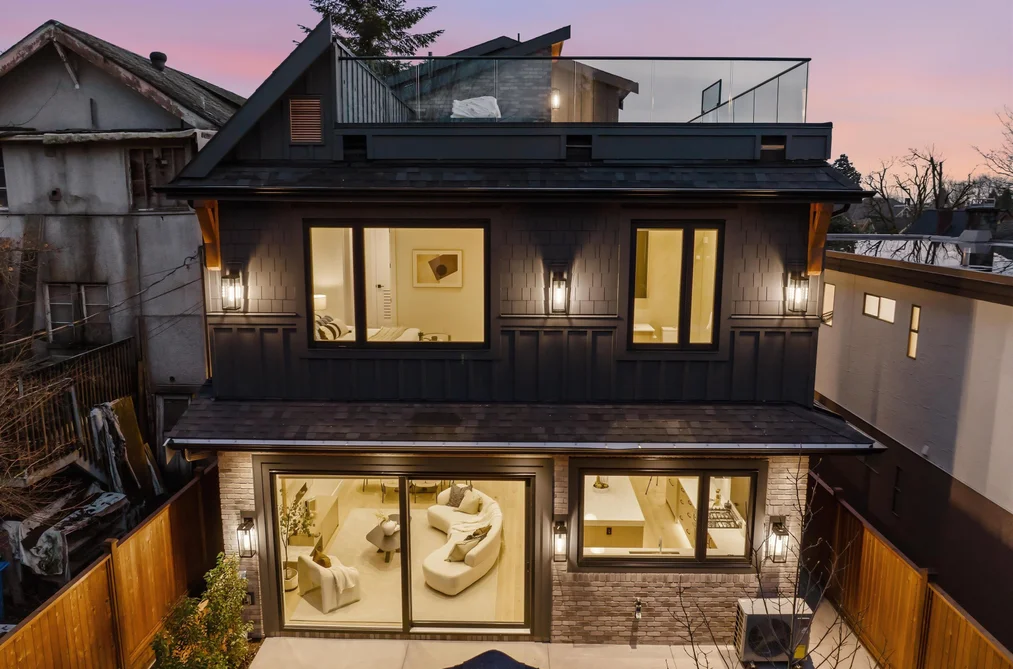 2 1841 PARKER STREET, Vancouver BC V5L 2L1, Vancouver BC — Residential for Sale - Photo 2