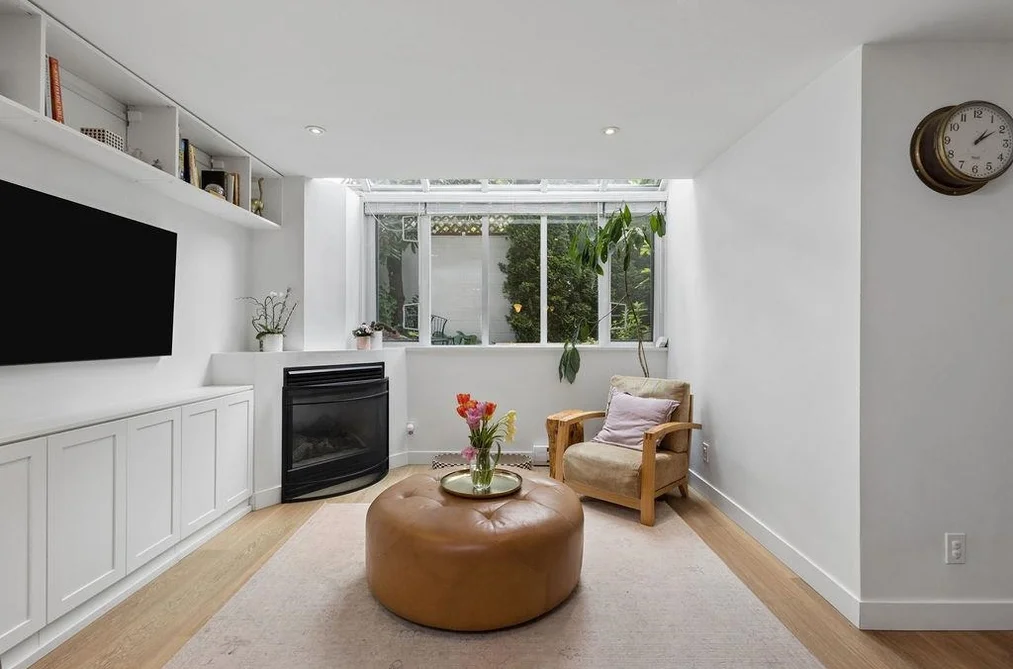 2 1949 W 8TH AVENUE, Vancouver BC V6J 1W2, Vancouver BC — Residential for Sale - Photo 3