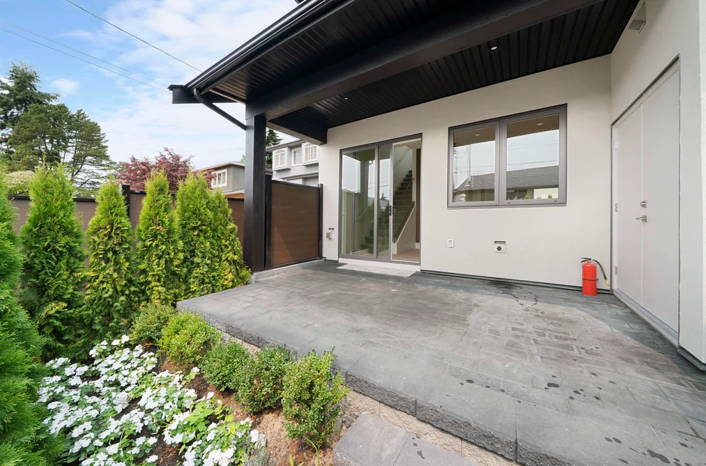 2-1956 W 60th Avenue, Vancouver, BC - Half Duplex for Sale - Photo 13 of 22 2-1956 W 60th Avenue, Vancouver, BC - Half Duplex for Sale - Photo 13 of 22