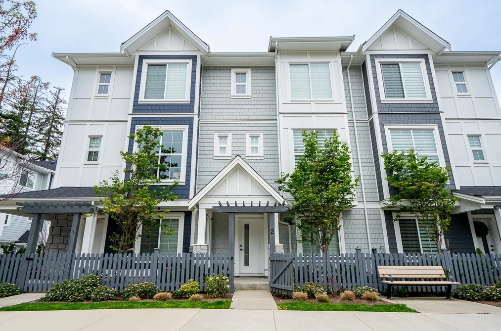Townhouse for sale at 2 20321 80 Avenue Langley British Columbia - MLS: R3115880