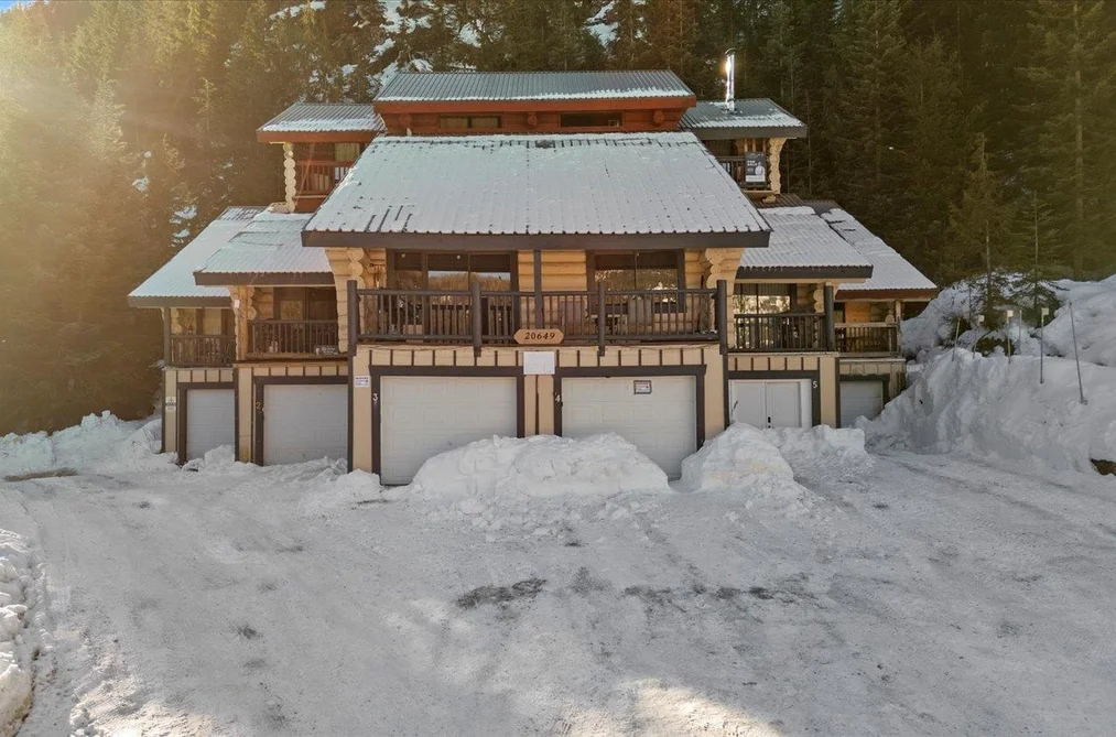 Townhouse for sale at 2 20649 Edelweiss Drive Agassiz British Columbia - MLS: R3109893