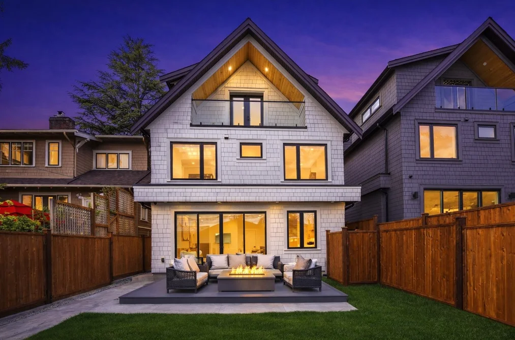 Half Duplex for sale at 2 2138 W 48th Avenue Vancouver British Columbia - MLS: R3101393