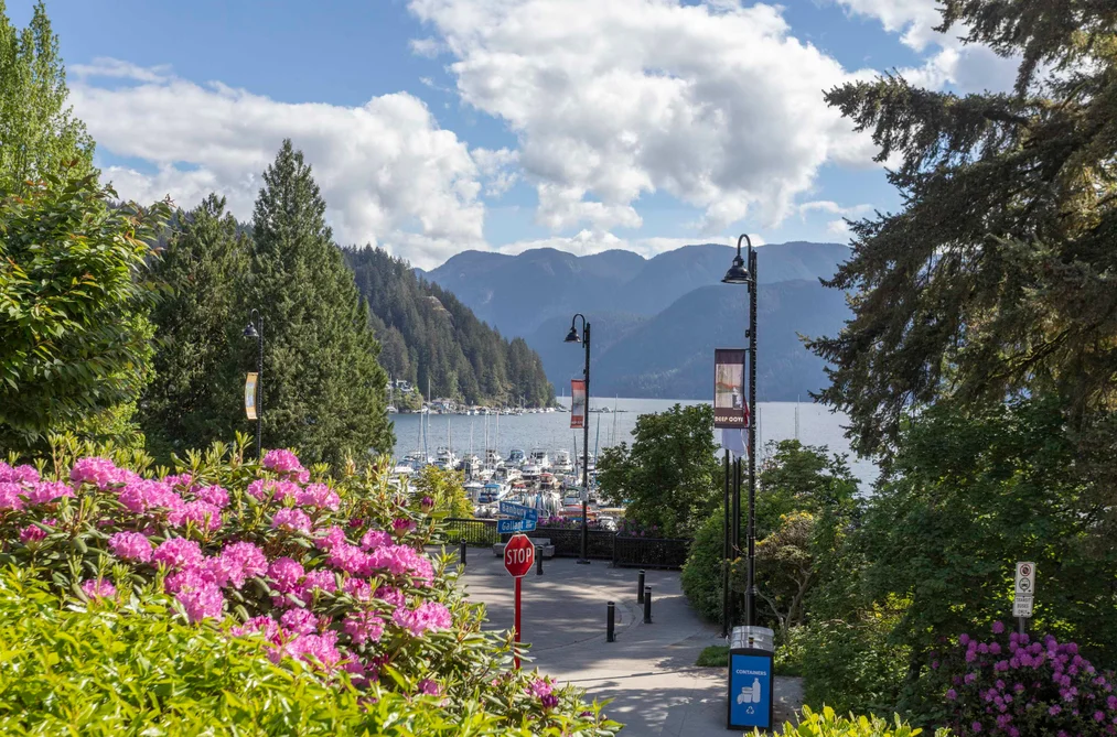 2 2151 BANBURY ROAD, North Vancouver BC V7G 1W7, North Vancouver BC — Residential for Sale - Photo 4