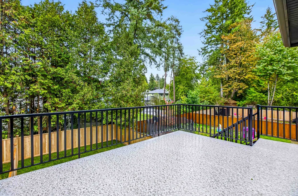 2-21747 River Road, Maple Ridge, BC - Half Duplex for Sale - Photo 9 of 39 2-21747 River Road, Maple Ridge, BC - Half Duplex for Sale - Photo 9 of 39