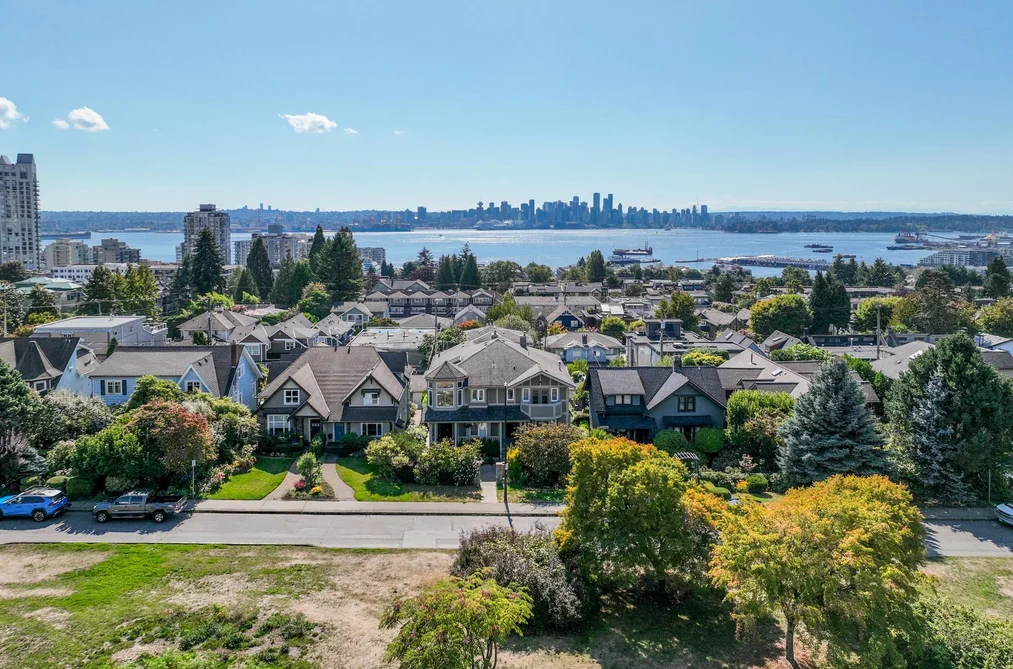 Half Duplex for sale at 2 221 W 6th Street North Vancouver British Columbia - MLS: R3164084