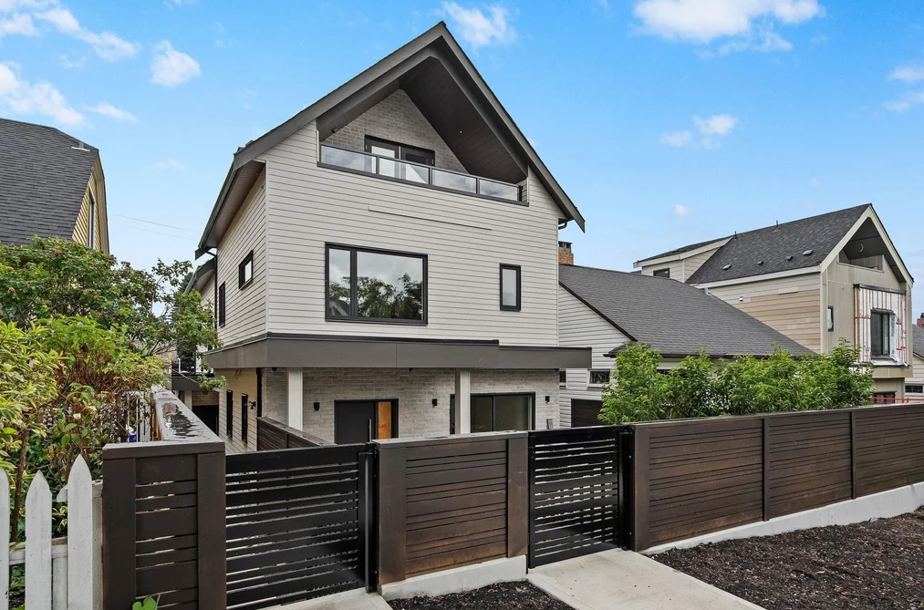 2 2211 WILLIAM STREET, Vancouver, BC — Residential for Sale - Photo 2