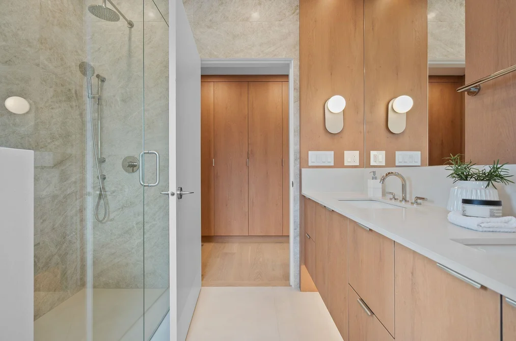 2 2211 WILLIAM STREET, Vancouver, BC — Residential for Sale — Photo 23 of 40