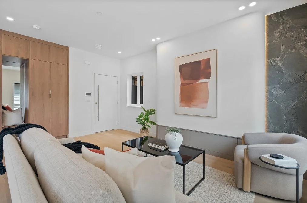 2 2211 WILLIAM STREET, Vancouver, BC — Residential for Sale — Photo 3 of 40