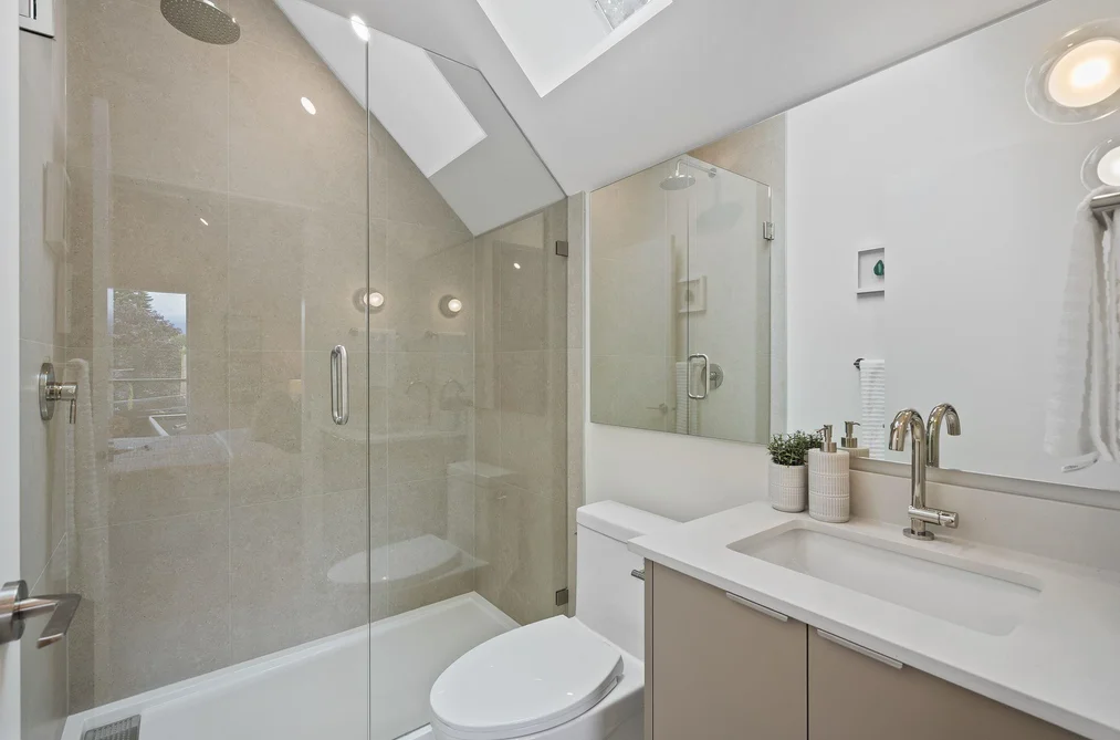 2 2211 WILLIAM STREET, Vancouver, BC — Residential for Sale — Photo 31 of 40