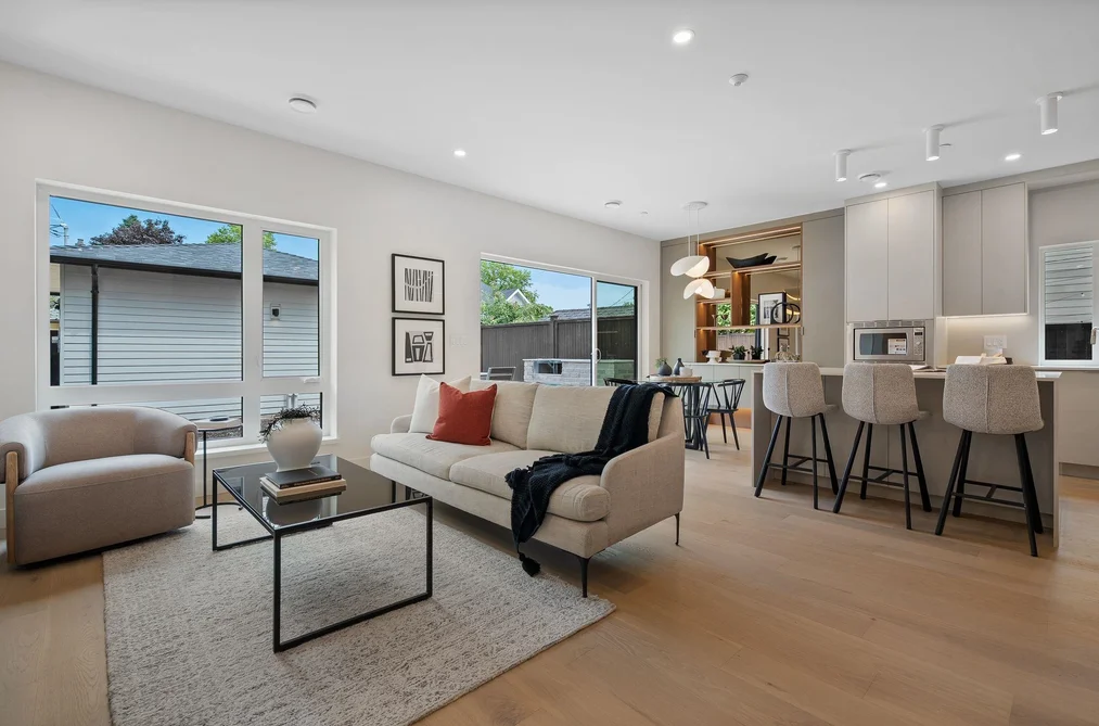2 2211 WILLIAM STREET, Vancouver, BC — Residential for Sale — Photo 4 of 40