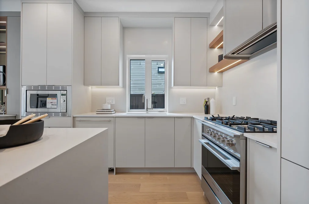 2 2211 WILLIAM STREET, Vancouver, BC — Residential for Sale — Photo 9 of 40