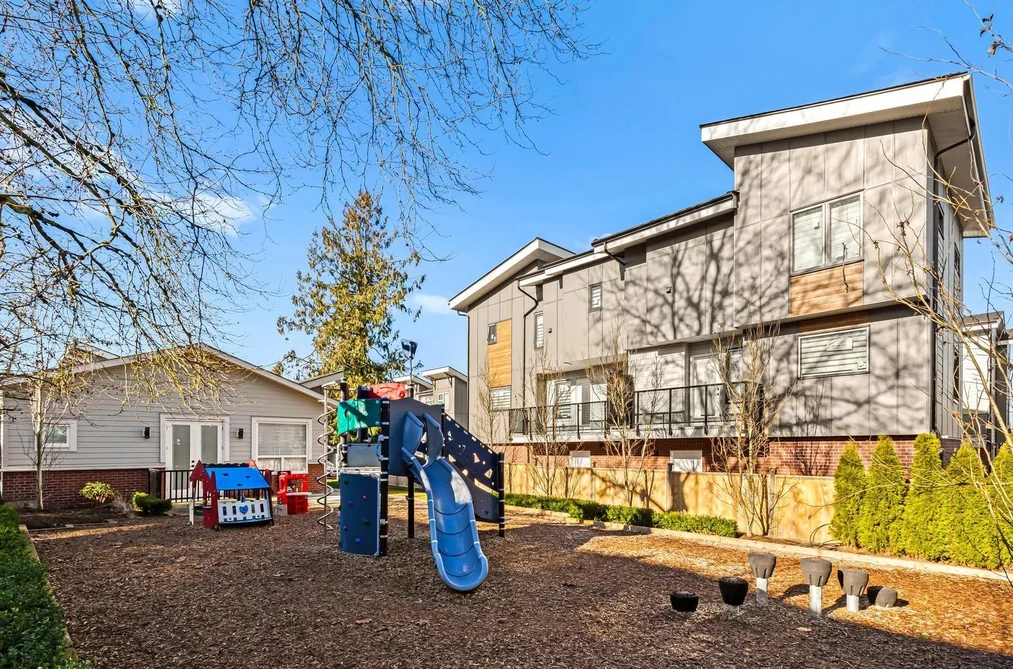 2 22348 48 AVENUE, Langley BC V3A 3N5, Langley BC — Residential for Sale - Photo 3