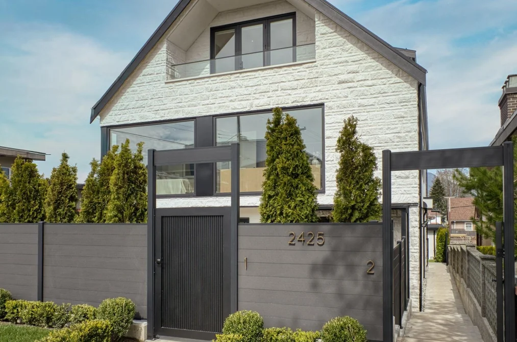 Half Duplex for sale at 2 2425 Kitchener Street Vancouver British Columbia - MLS: R3108619