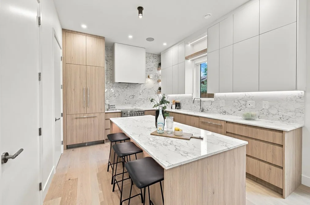 2-2509 Kitchener Street, Vancouver, BC - Half Duplex for Sale - Photo 8 of 28