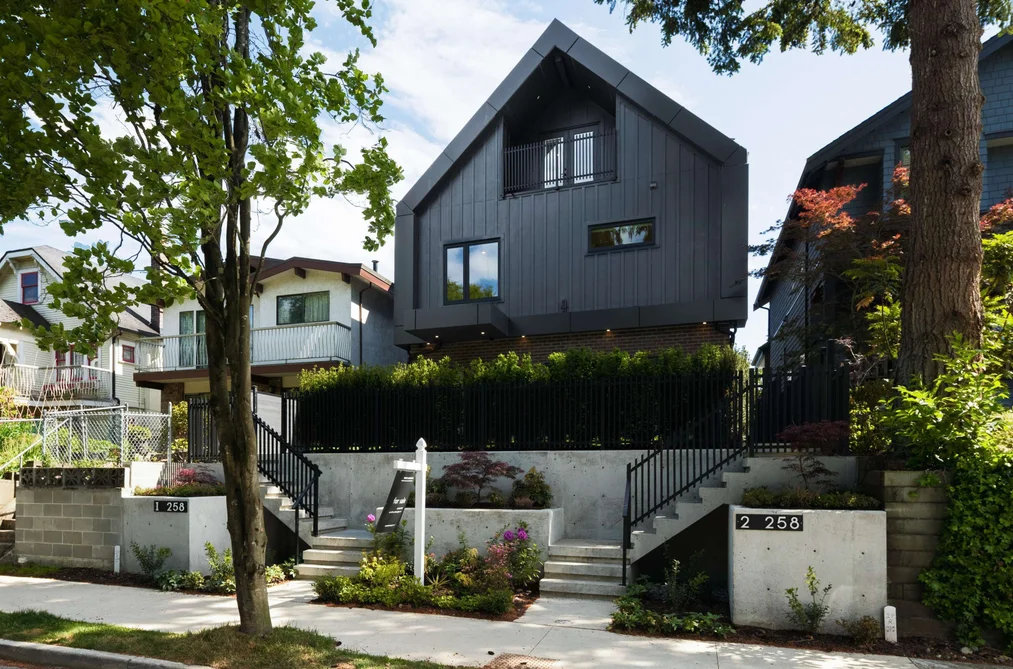 Half Duplex for sale at 2 258 E 19 Avenue Vancouver British Columbia - MLS: R3129016