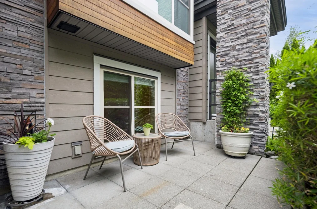 2 3025 BAIRD ROAD, North Vancouver BC V7K 2G5, North Vancouver BC — Residential for Sale - Photo 2