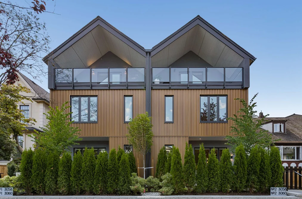 Half Duplex for sale at 2 3058 W 34th Avenue Vancouver British Columbia - MLS: R3156989