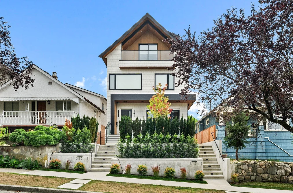 Half Duplex for sale at 2 312 E 37th Avenue Vancouver British Columbia - MLS: R3158173