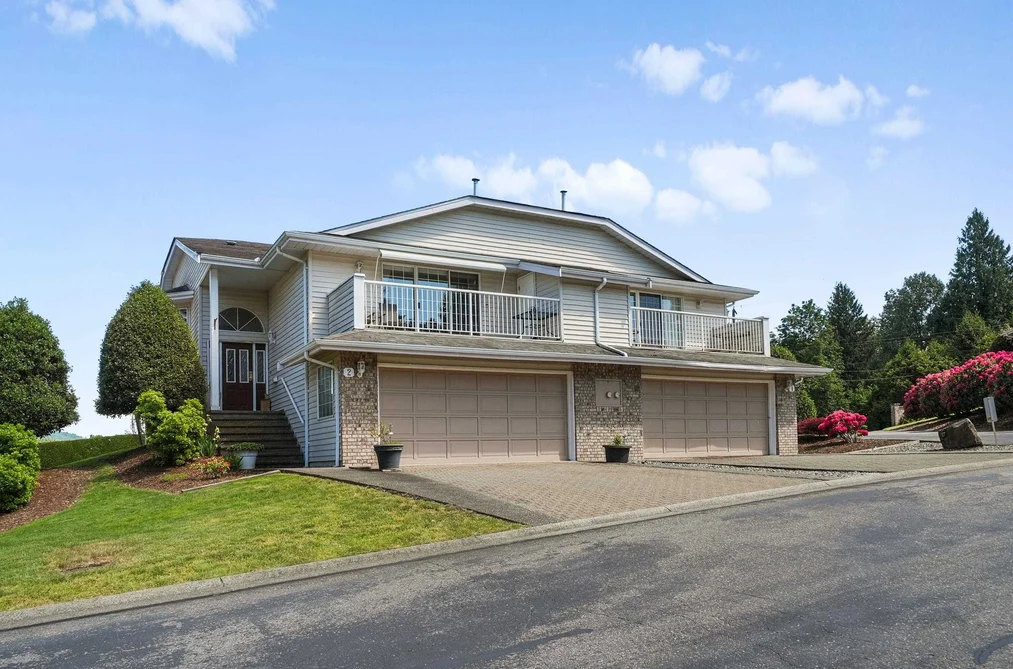 Townhouse for sale at 2 32925 Maclure Road Abbotsford British Columbia - MLS: R3124821