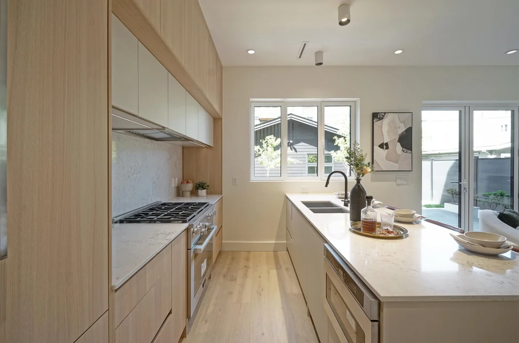 2 3315 W 10TH STREET, Vancouver BC V6R 2E5, Vancouver BC — Residential for Sale — Photo 11 of 27