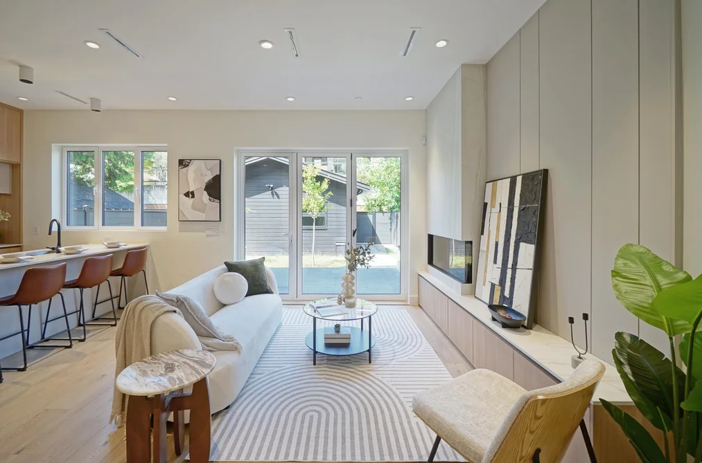 2 3315 W 10TH STREET, Vancouver BC V6R 2E5, Vancouver BC — Residential for Sale — Photo 4 of 27