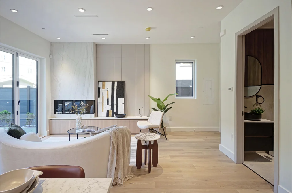 2 3315 W 10TH STREET, Vancouver BC V6R 2E5, Vancouver BC — Residential for Sale — Photo 8 of 27